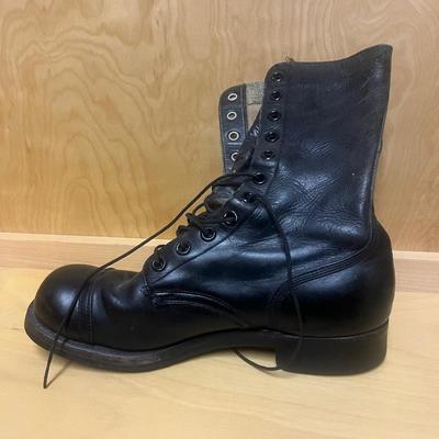 Military Leather Boots Size 9.5 (PC2-MG)