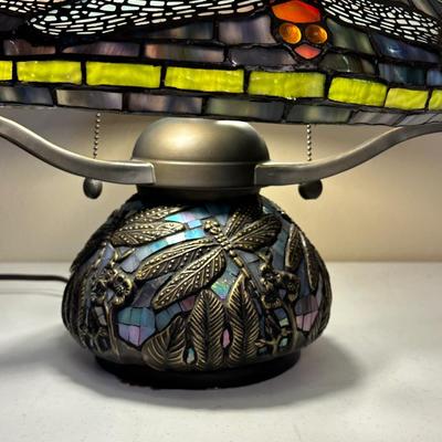 Tiffany Style Dragonfly Glass Lamp