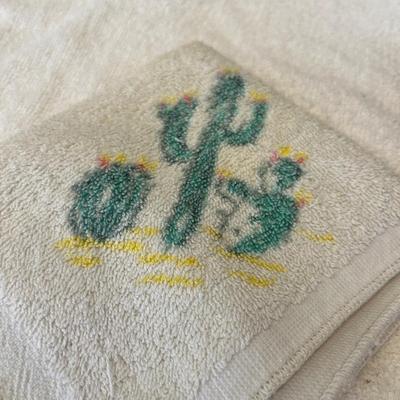 Vintage Cactus Towel Set
