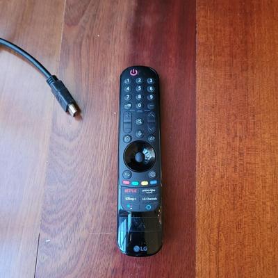 44" LG Smart TV with Remote (SR-CE)