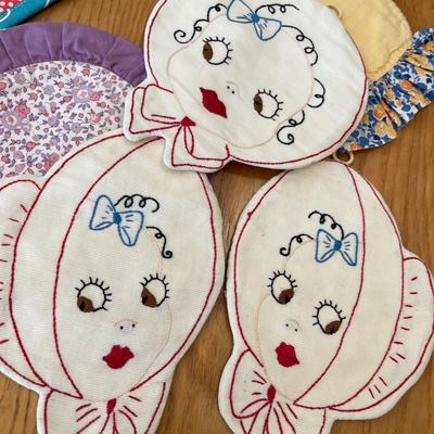 Vintage cute Hot pads