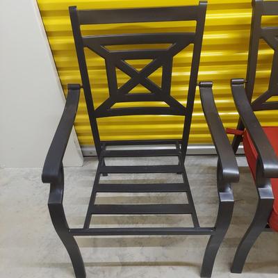 Metal Patio Chairs w/ Cushions (BR-BBL)