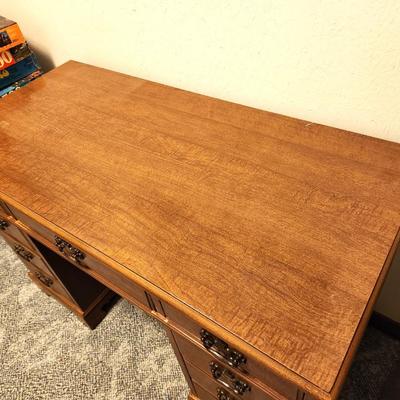 Lot #73  Vintage Kneehole Desk - 9 drawers