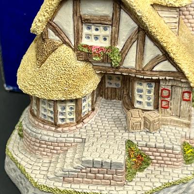 David White Audreys Tea house with Box