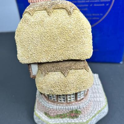 David White Audreys Tea house with Box