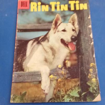 LOT 153 RIN TIN TIN COMIC BOOK