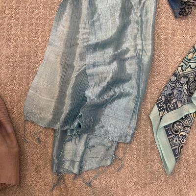 539 Shades of Blue Scarf Lot