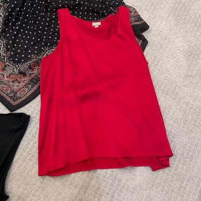 573 J.Jill Tanktops with Capelet