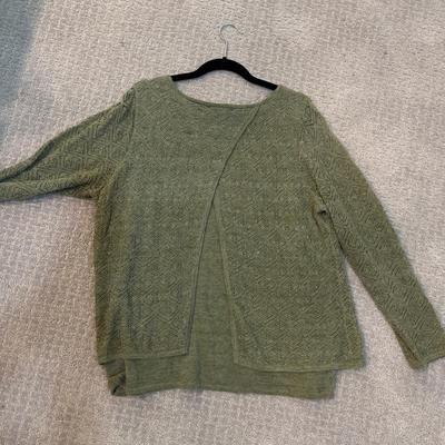 576 Coldwater Creek Green Tops, Pullovers