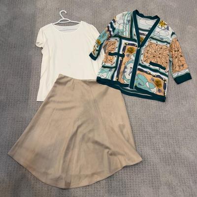 586 Marella Nautical Style Jacket with Suede Calvin Klein Skirt