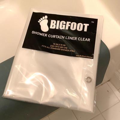 645 Shower Curtain Bigfoot Liner & Mat