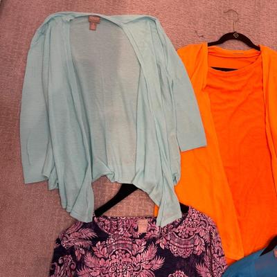 599 Large CHICO'S Bright Knit Cardigans Wraps Size 3