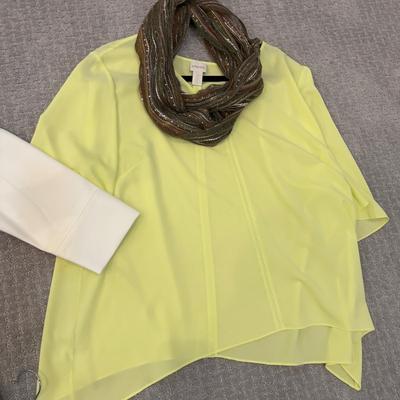 600 Chico's Jacket with Pullover/ Wraps Size 3