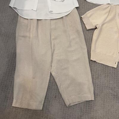 607 Lot of Ladies MADEWELL Pants and Top Lot