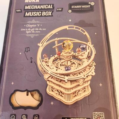 Lot #36  New in Box - ROKR Starry night Mechanical Music Box