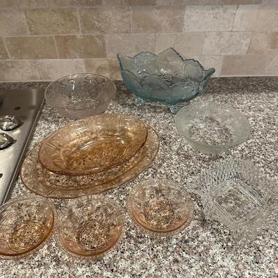glass serving lot