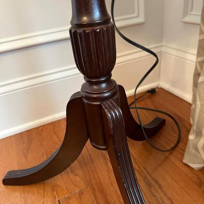 faux marble top lamp table and more lot