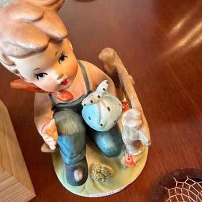 decorative accent lot 