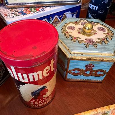 collectable tin lot