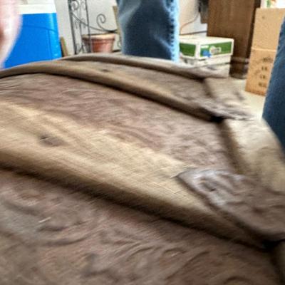 antique humpback trunk 