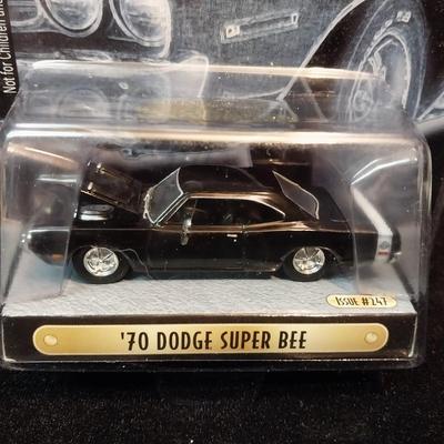 NIB '70 DODGE SUPER BEE DIE-CAST COLLECTIBLE CAR