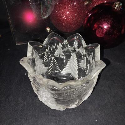 COLORED ORNAMENTS-MIKASA CRYSTAL CANDLE HOLDER-HOLIDAY DECOR