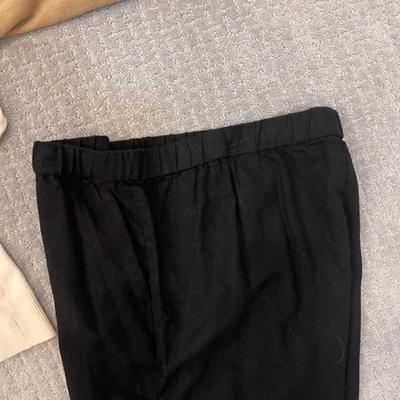 610 Ladies BANANA REPUBLIC Large Clothing Lot  Linen, Cashmere