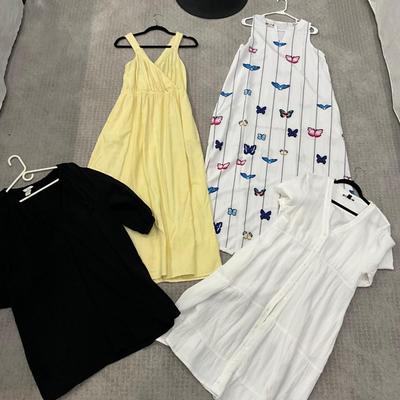 615 H&M , Saks Fifth Ave, Universal, Ladies Dress Lot with Straw Hat