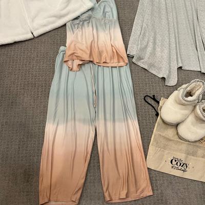622 Large Ladies Sleepwear Lot with P.J Salvage Slippers , Linea Donatella, Jacqueline Intimates