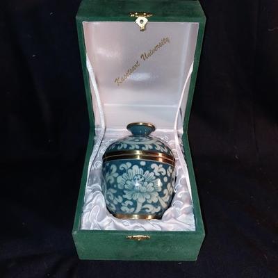 COLLECTABLE GINGER JAR IN BOX