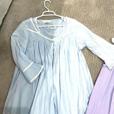 626 Miss Elaine pink , Eileen West Ladies Sleepwear