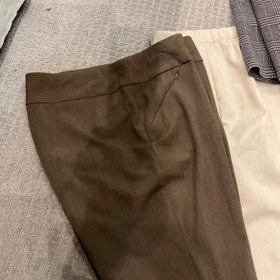 627 Large Lot of Ladies Pants and Tops Eileen Fisher, Loft, J.Jill, Investments
