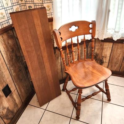 Lot #87 Vintage Colonial Style Dining Table and Chairs - 1970's