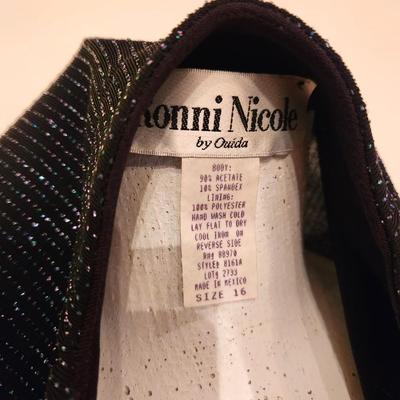 Lot #90  2 Piece Formal Gown - size 16  - Ronnie Nichol
