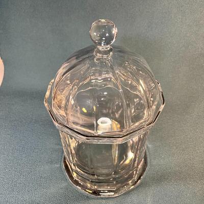 HEAVY GLASS LIDDED APOTHECARY JAR RIBBED DESIGN