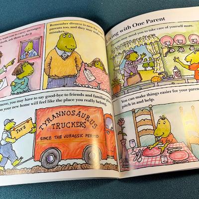 "DINOSAURS DIVORCE: A GUIDE FOR CHANGING FAMILIES" CHILDREN'S BOOK
