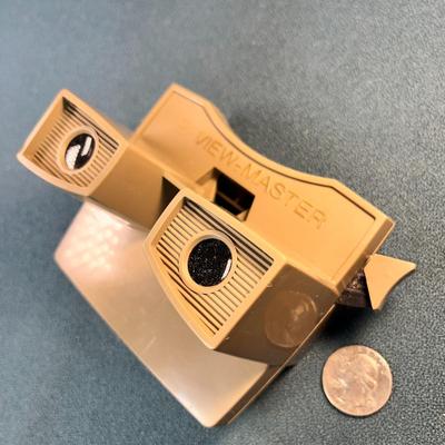 GAF TAUPE VIEW MASTER 