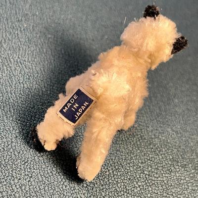 VINTAGE FURRY LITTLE WHITE DOGGIE FIGURINE w/GOOGLY EYES, MADE IN JAPAN
