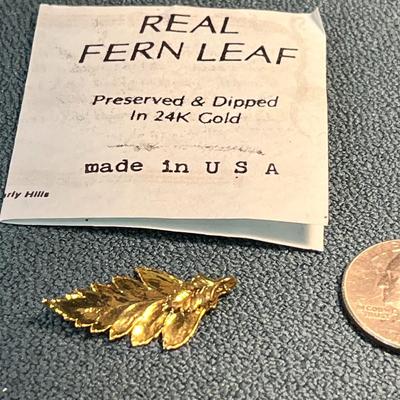 REAL FERN LEAF PRESERVED & DIPPED IN 24k GOLD CHARM PENDANT NEW IN PACKAGE