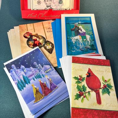 CHRISTMAS CARDS ASSORTMENT