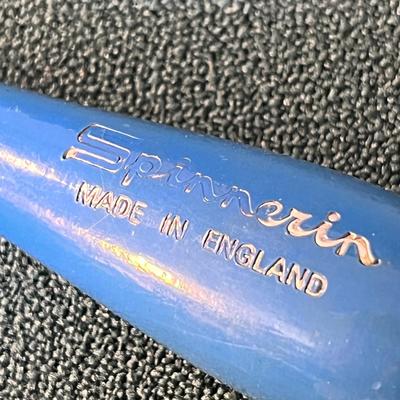 RUG HOOK TOOL by SPINNERIN MADE IN ENGLAND