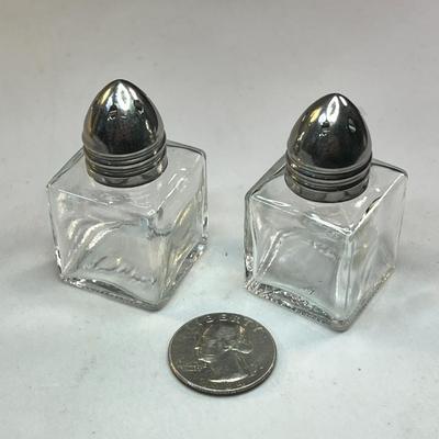 LITTLE GLASS SALT & PEPPER SHAKERS WITH SILVER TONE METAL SCREW ON TOPS