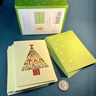 BOX OF SMALL CHRISTMAS CARDS 15 COUNT WITH ENVELOPES UNUSED