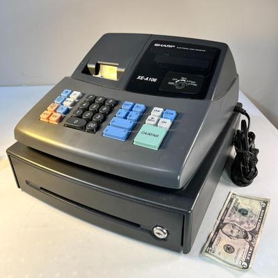 SHARP ELECTRONIC CASH REGISTER w/ INSTRUCTIONS, KEY  MODEL XE-A106