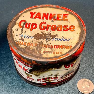VINTAGE TIN OF YANKEE CUP GREASE UTAH OIL REFINING COMPANY