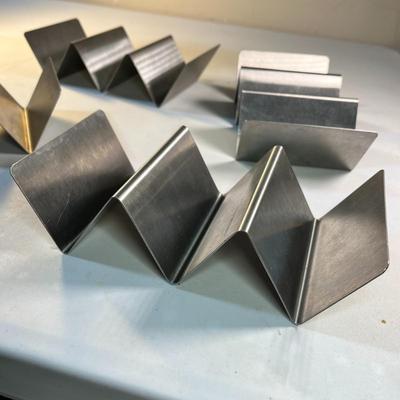 SET OF 4 STAINLESS STEEL TACO HOLDERS  EACH HOLDS 2-3 TACOS