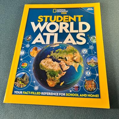 NATIONAL GEOGRAPHIC KIDS STUDENT WORLD ATLAS  