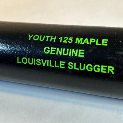 NEW LOUISVILLE SLUGGER WOOD BASEBALL BAT