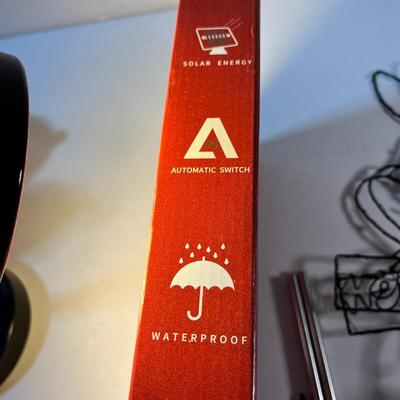 NEW IN PACKAGE 2 SOLAR RABBIT WELCOME LAWN SIGNS