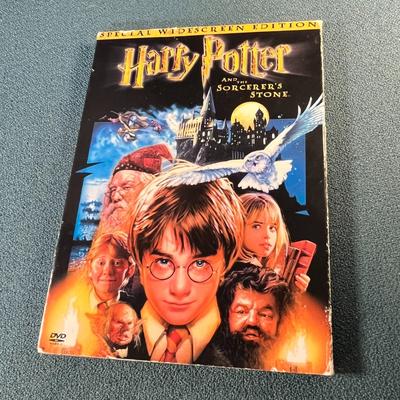 HARRY POTTER AND THE SORCERER'S STONE SPECIAL WIDESCREEN EDITION DVD